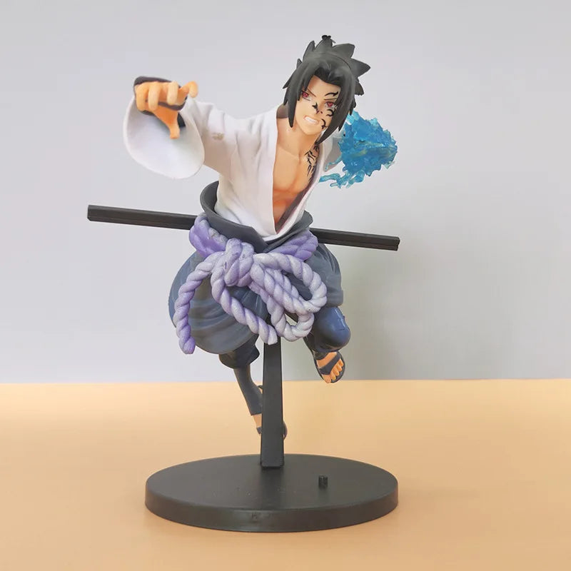 Sasuke Uchiha 20CM PVC